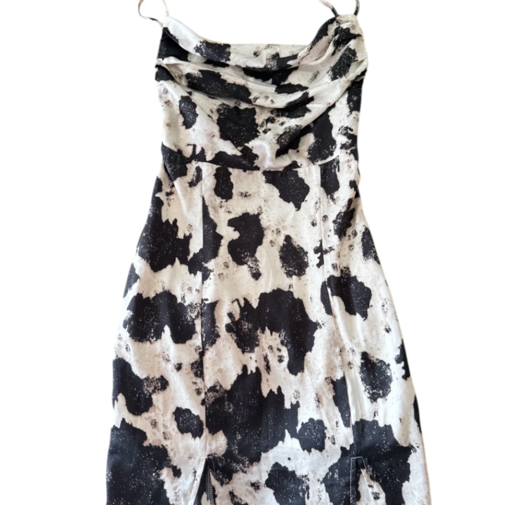 Papaya size medium Stylish Black and White Women's Dress.